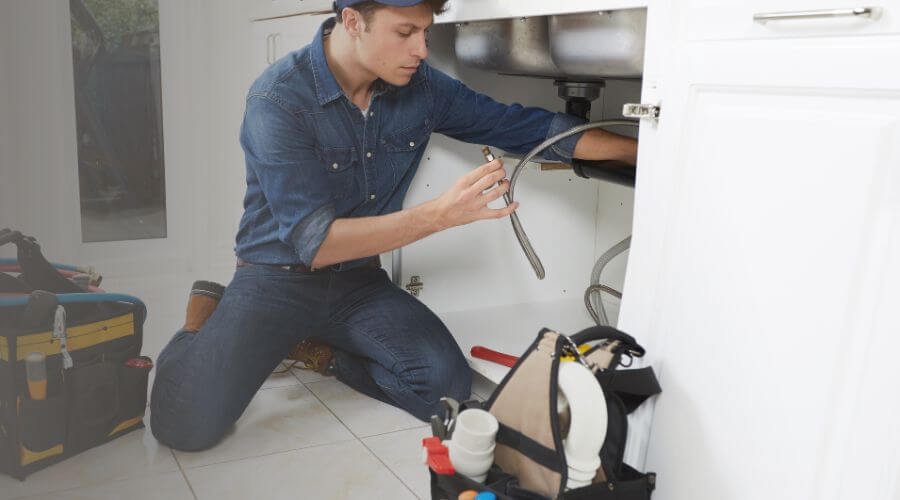 Emergency Leak Repair in Utica, OH